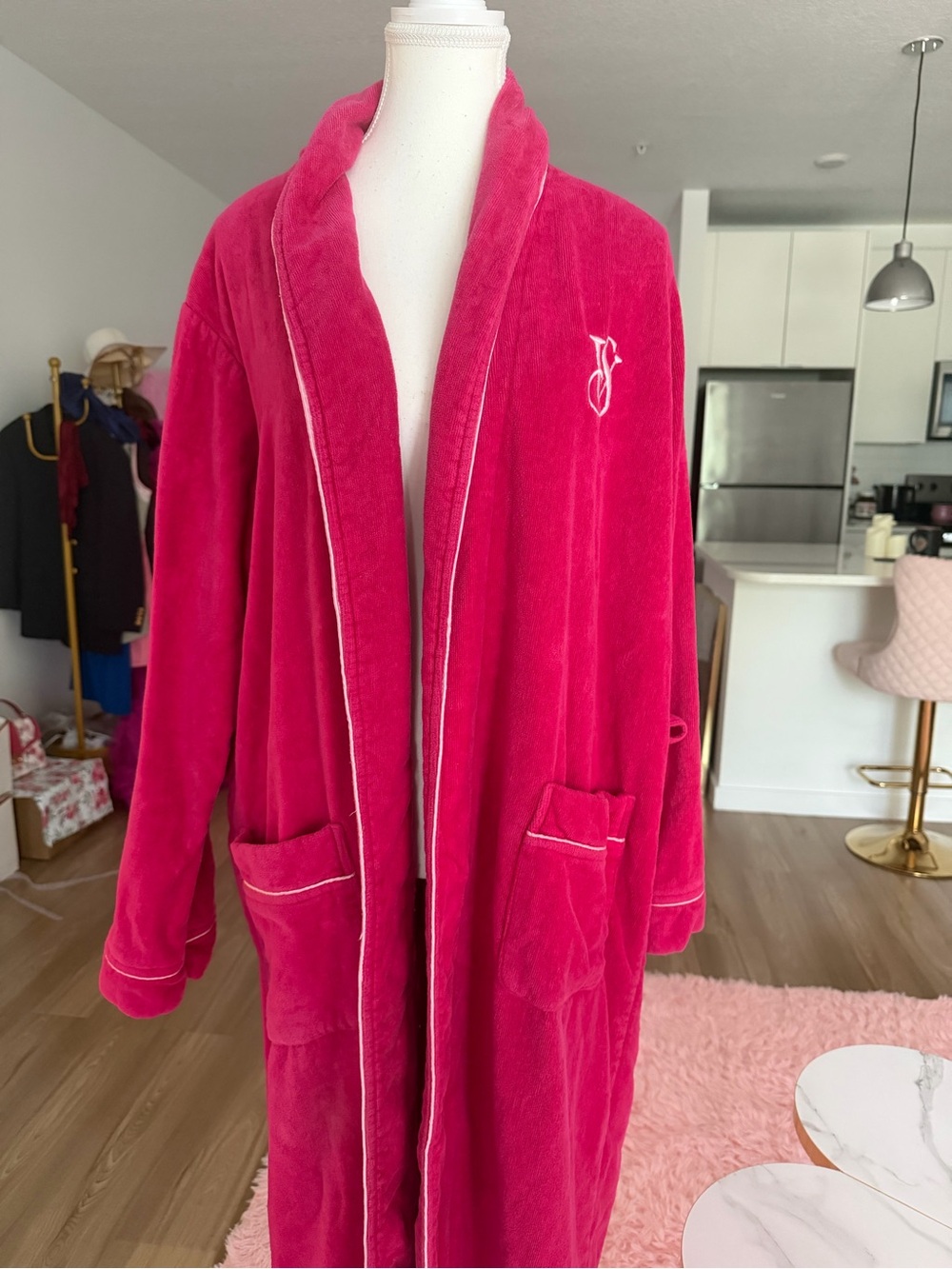 Victoria’s secret Plush Hot Pink Teddy robe with Embroidered Logo